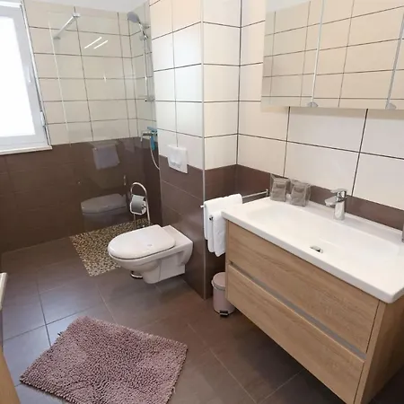 Happy Haven House Appartement Sukošan
