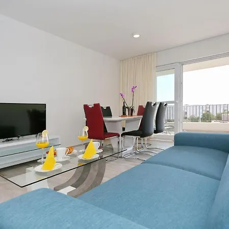 Daire Happy Haven House